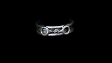 Load image into Gallery viewer, Custom Sterling Silver Snaffle Horsehair Inlay Ring
