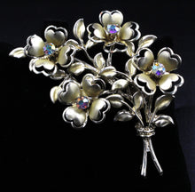 Load image into Gallery viewer, Gold Tone Four Station Flower Pin With Irridescent Crystal Accent
